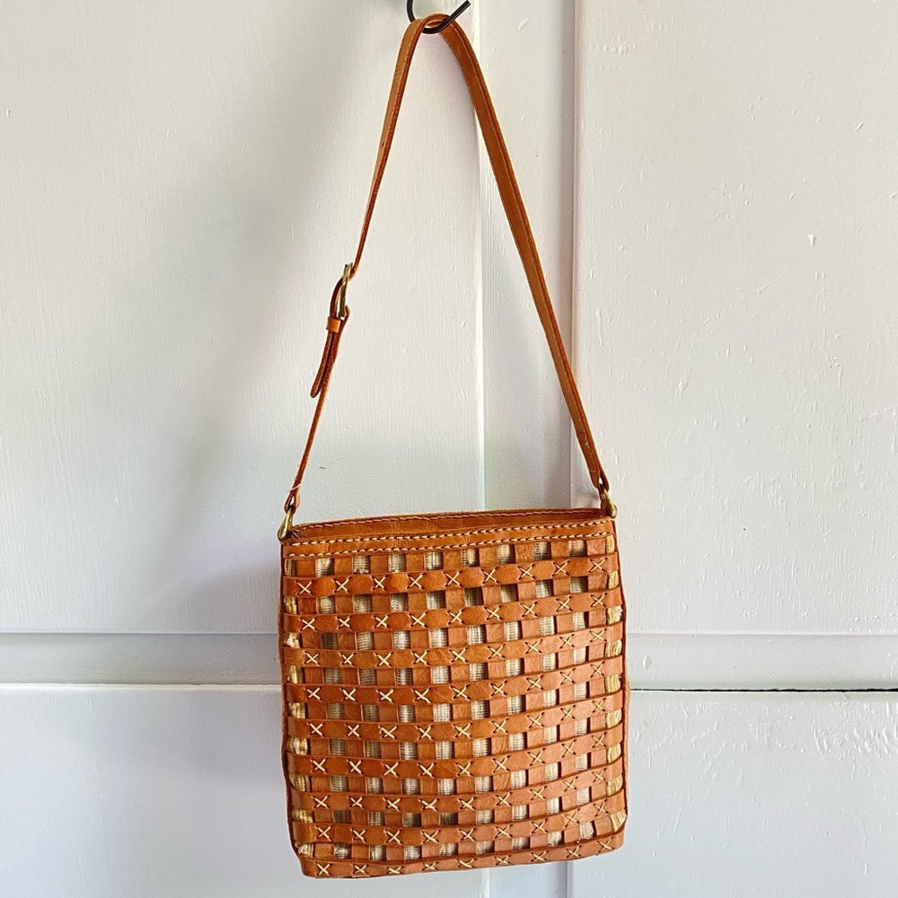 Open Weave Woven Leather Crossbody Bag in Tan Boho Coastal Lagenlook Summer